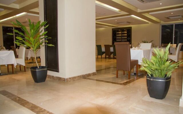 Full Moon Hotels