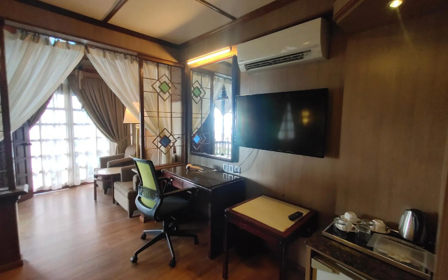 Coral View Island Resort
