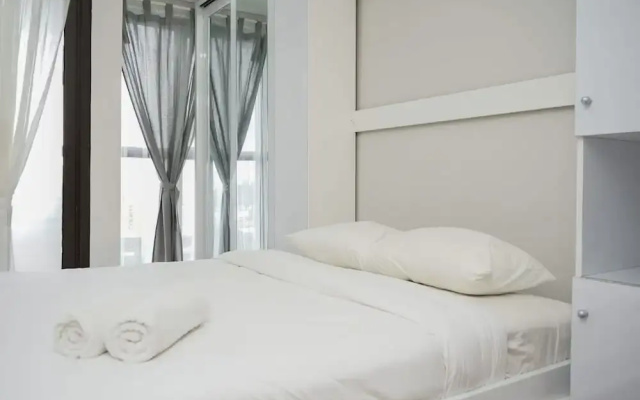 Elegant and Comfort Studio at Transpark Bintaro Apartment