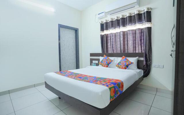 Fabexpress Town Space Apartment