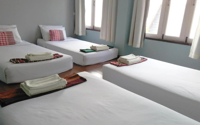 Thanicha Resort Amphawa