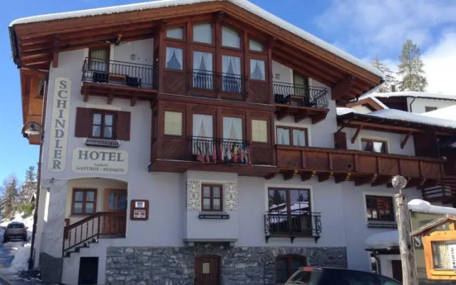 Schindler Hotel