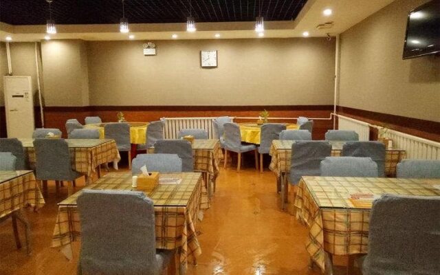 Home Inn Rushan Qingshan Road