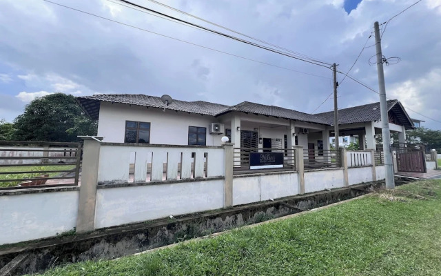 Nurbayu Villa (3 and 4 bedroom Villa) Kemaman