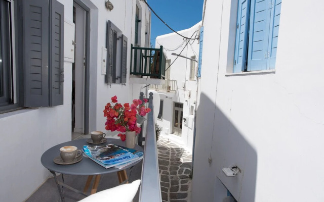 Alessios Mykonian Downtown Houses