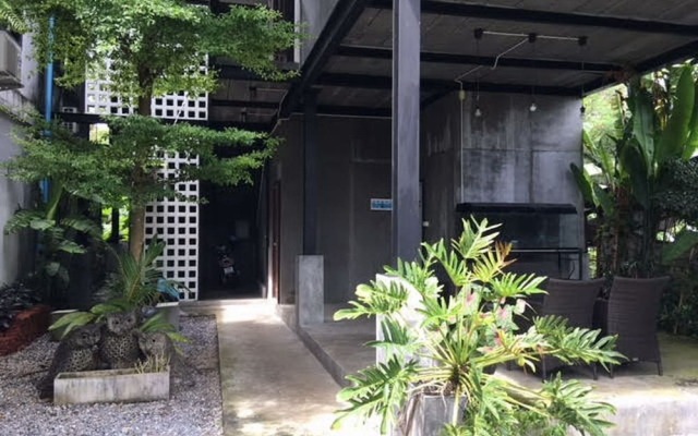 Nokhook House