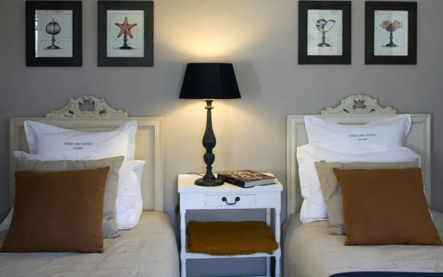 Hôtel Traiteur les Ormes, The Originals Relais
