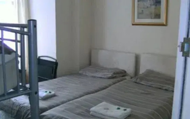City Guesthouse