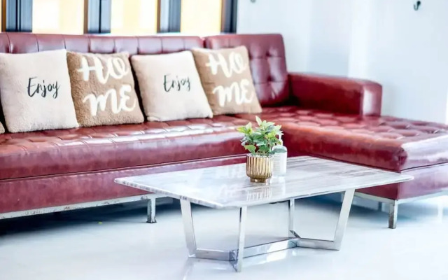 Exquisite Pool Villa B