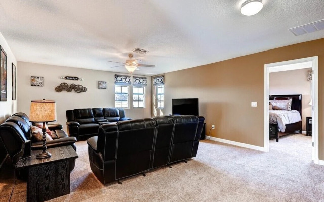 Victoria Drive Villa Providence 4