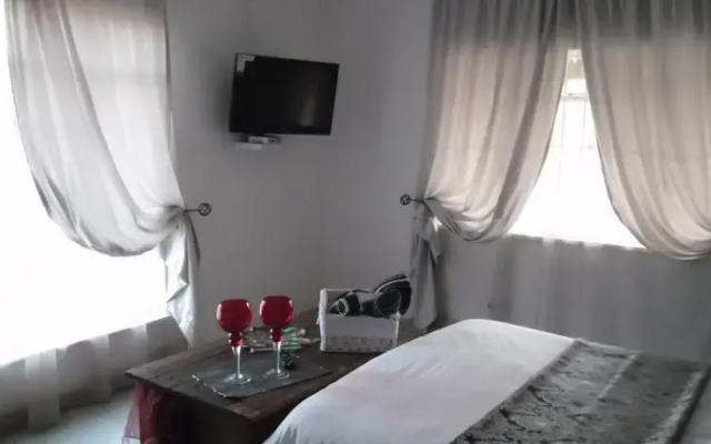 On The Wheel Guesthouse
