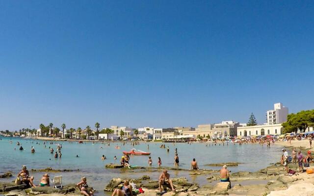 Monolocale mar Ionio vicino ai servizi utli m513