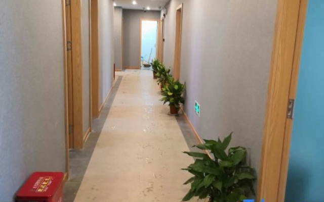 Huangshi Fengzhuyuan Hotel