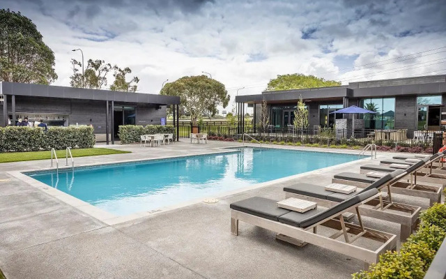 DoubleTree by Hilton Auckland Karaka