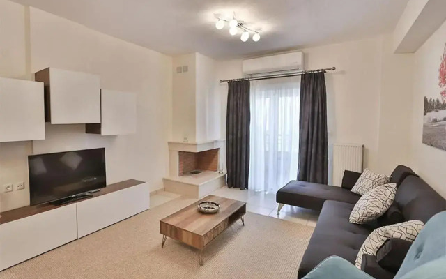 V Luxury Apartment 2