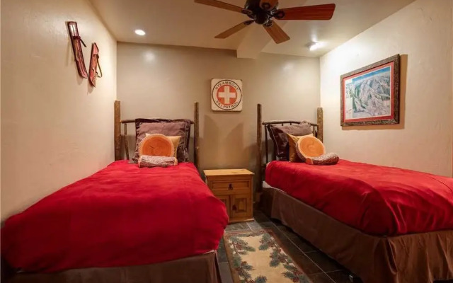 Trappeurs Lodge 1308