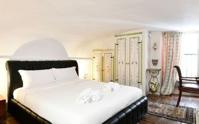 Dolce Vita in Rome With 2 Bedrooms and 1 Bathrooms
