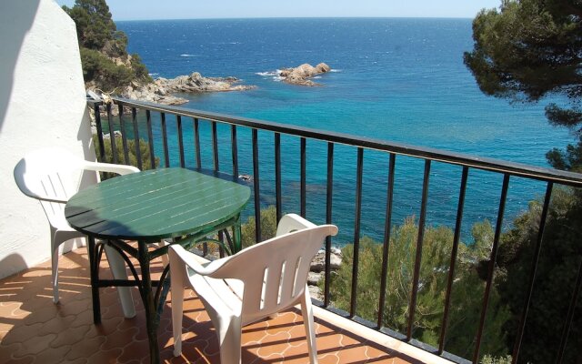 Studios Face A La Mer Cala Llevado 02