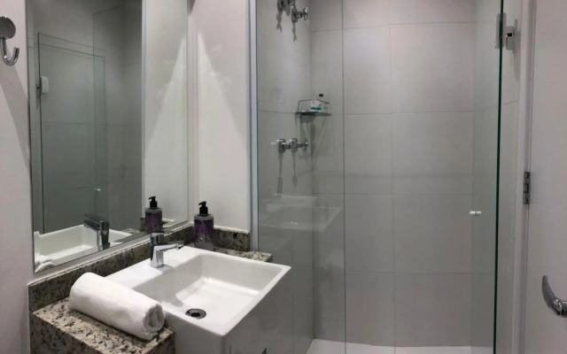 Brooklin Studios I Em frente ao metrô Brooklin