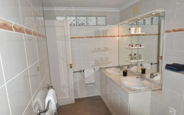 Apartment in Altea Near Golf & Sea