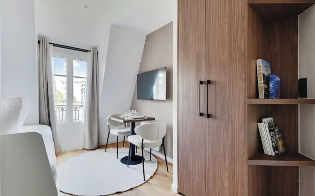 Bright and Modern Studio - 2P - Passy