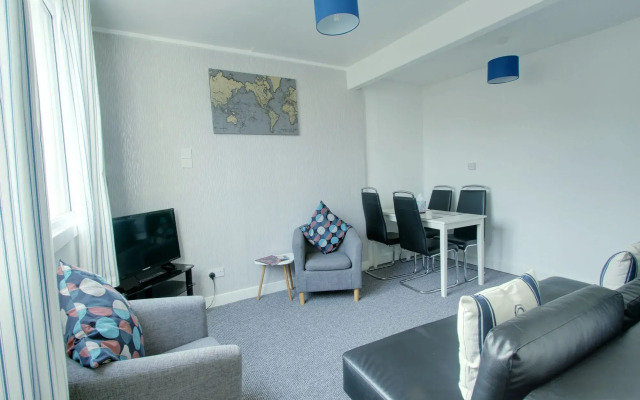 Reads Court Holiday Apartments