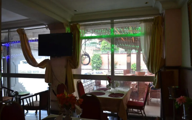 Hotel Le Diplomate