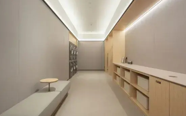 JI Hotel (Ningbo Dongbu Xincheng Banji Baihuo)