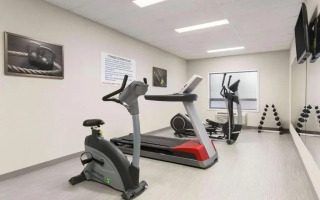 Days Inn & Suites Yorkton