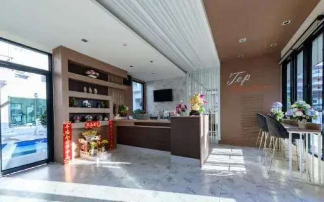 Top Residence