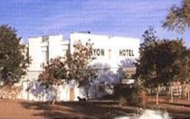 Canyon Hotel