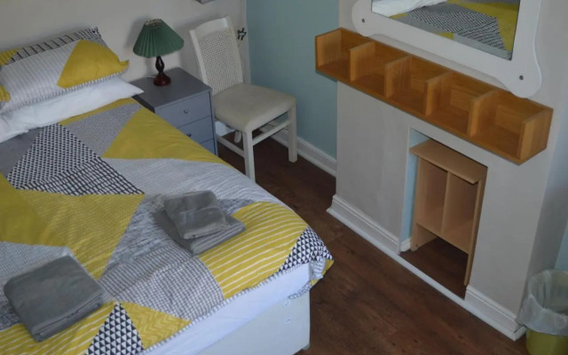 The Crandale House Vacation Home
