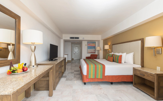 Tesoro Ixtapa All Inclusive