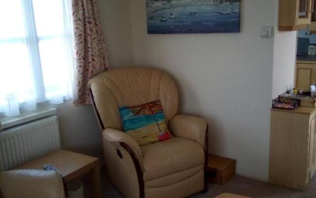Sea Breeze caravan B3 Ty Gwyn Holiday park