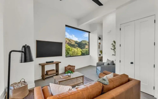Zion Sage Suites