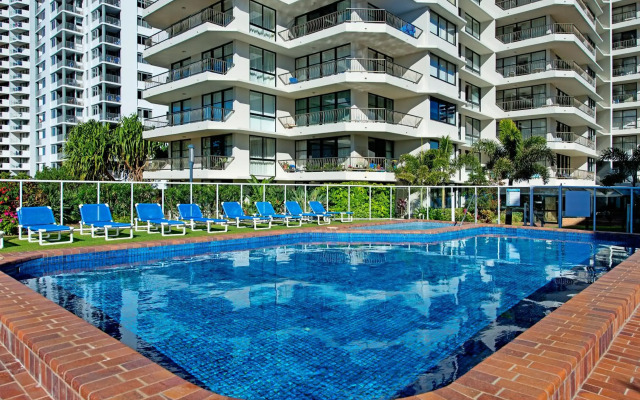 ULTIQA Beach Haven At Broadbeach