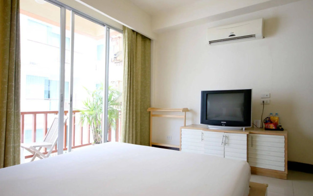 Orange Hotel