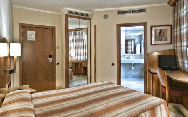 Hotel Aristol - Sagrada Familia