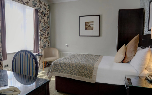 The Norfolk Royale Hotel