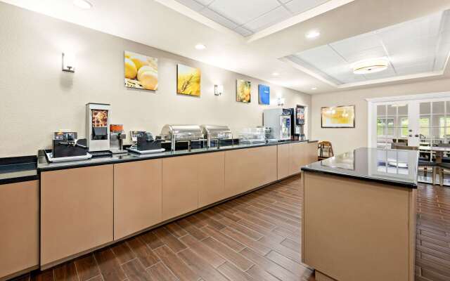 Comfort Suites Abingdon I-81