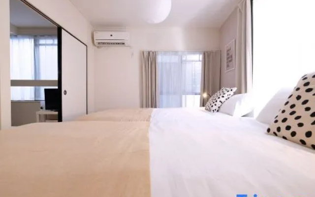 침실 1개 아파트 발코니 사진 4