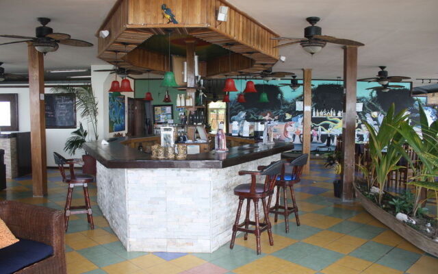 Los Balcones Over The Sea Hotel
