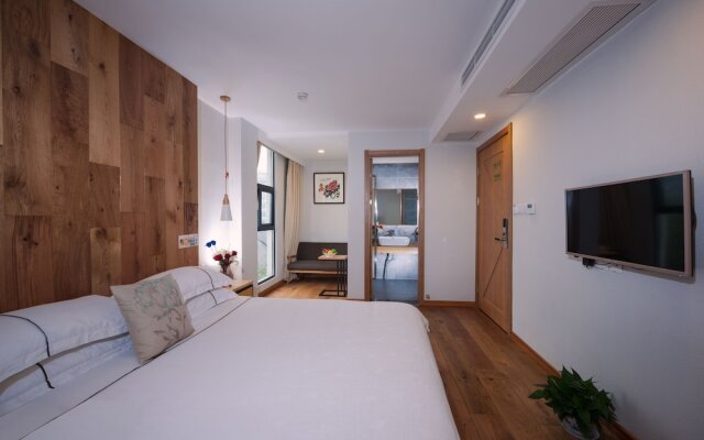 Yue Love Hotel