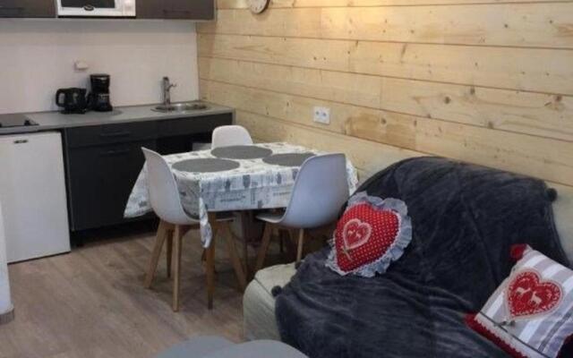 Appartement Cauterets, 2 pièces, 4 personnes - FR-1-234-121