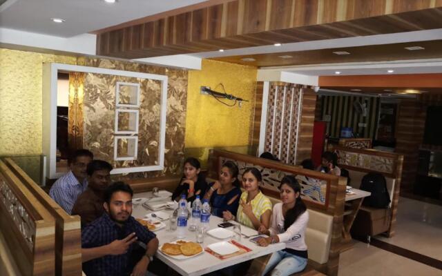 Goroomgo Apana Keshari Lodge Bhilai