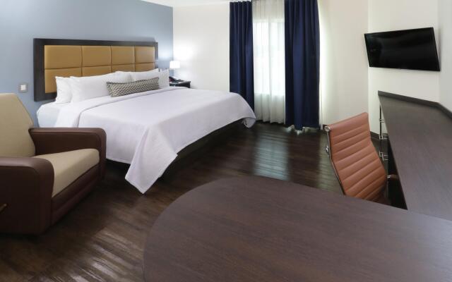 Candlewood Suites Queretaro Juriquilla