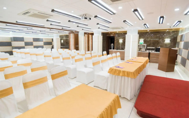 Hotel Orange International