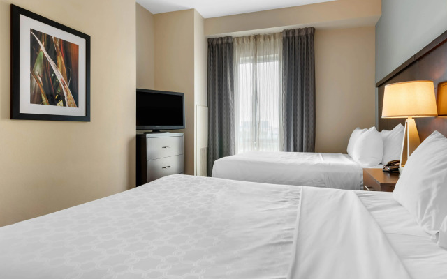Staybridge Suites St. Petersburg Downtown by IHG