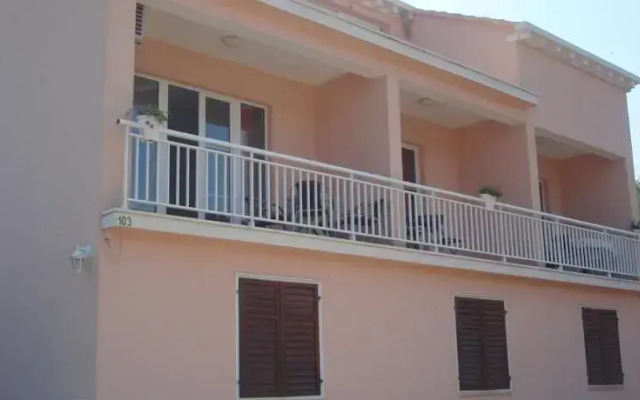 Apartments Nobilo