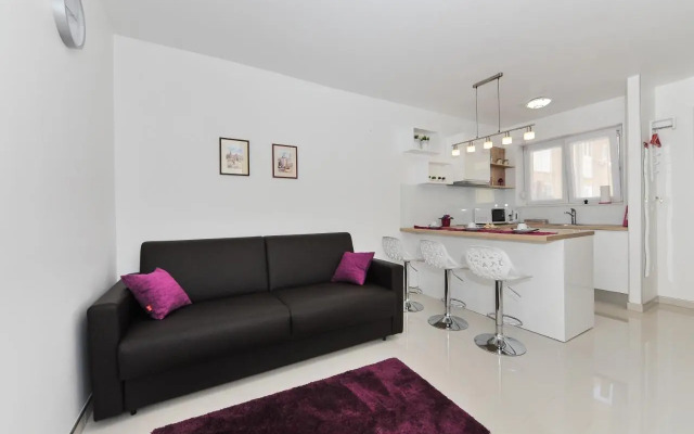 Luka Residence Apartments